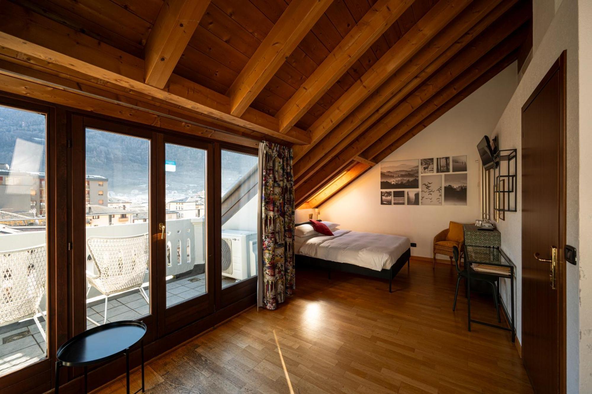 Bernina Express Eco Rooms&Breakfast Tirano Zewnętrze zdjęcie